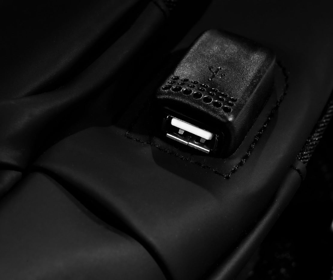 Hitoki Essentials Bag